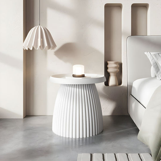 LÉA Modern Side Table