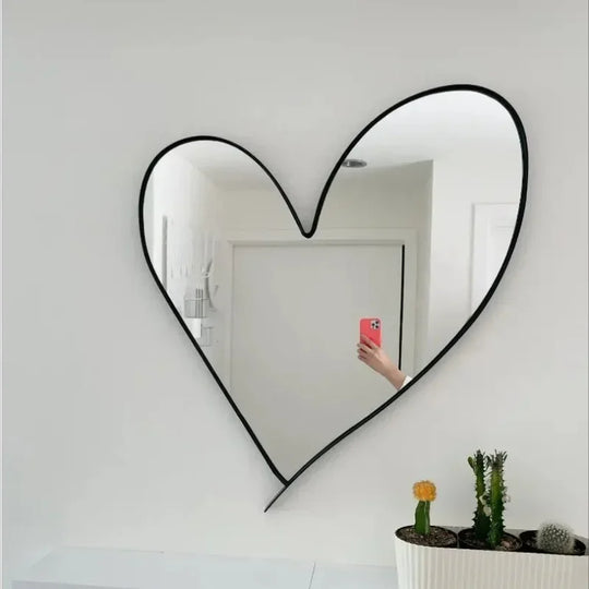 SYNTHIA Modern Wall Mirror