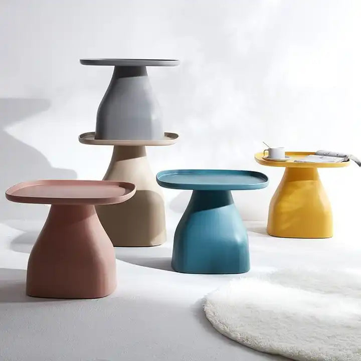 MOMI Modern Side Table