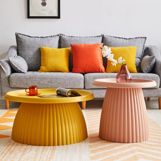 LÉA Modern Side Table