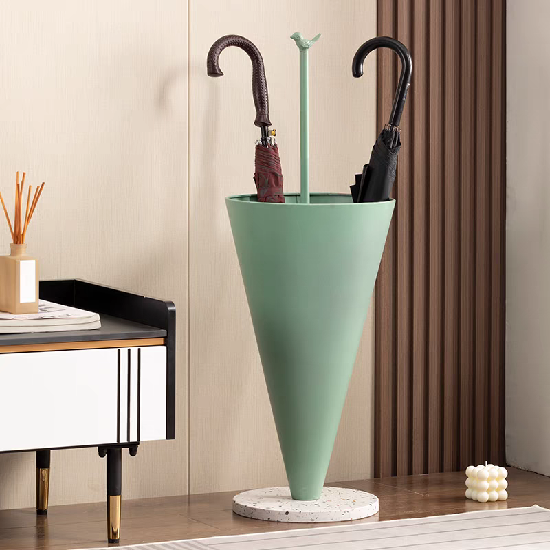 CAMEL Umbrella Stand