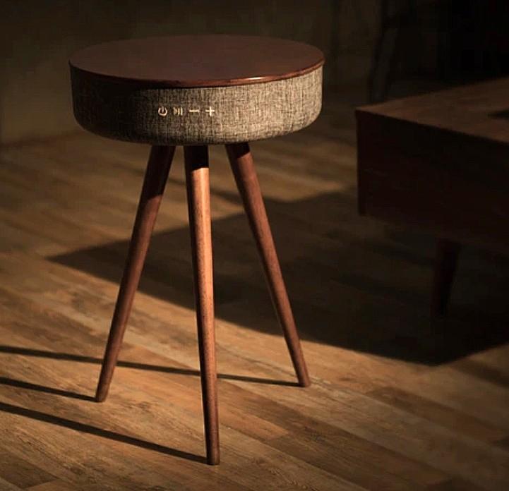 WILLOW Multimedia Side Table
