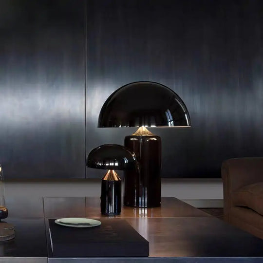 JULIUS Modern Half Dome Table Lamp
