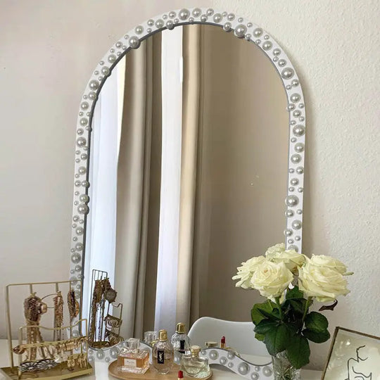 BOUGIE Modern Vanity Mirror