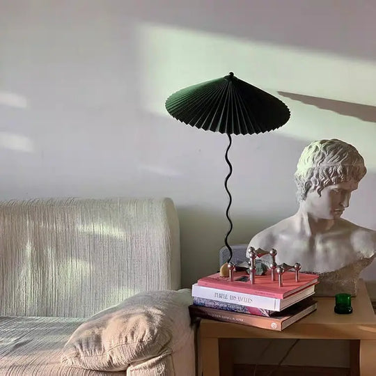 PAULE Oriental Parasol Table Lamp
