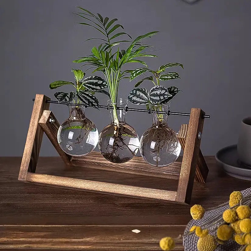 GINA Rustic Planter