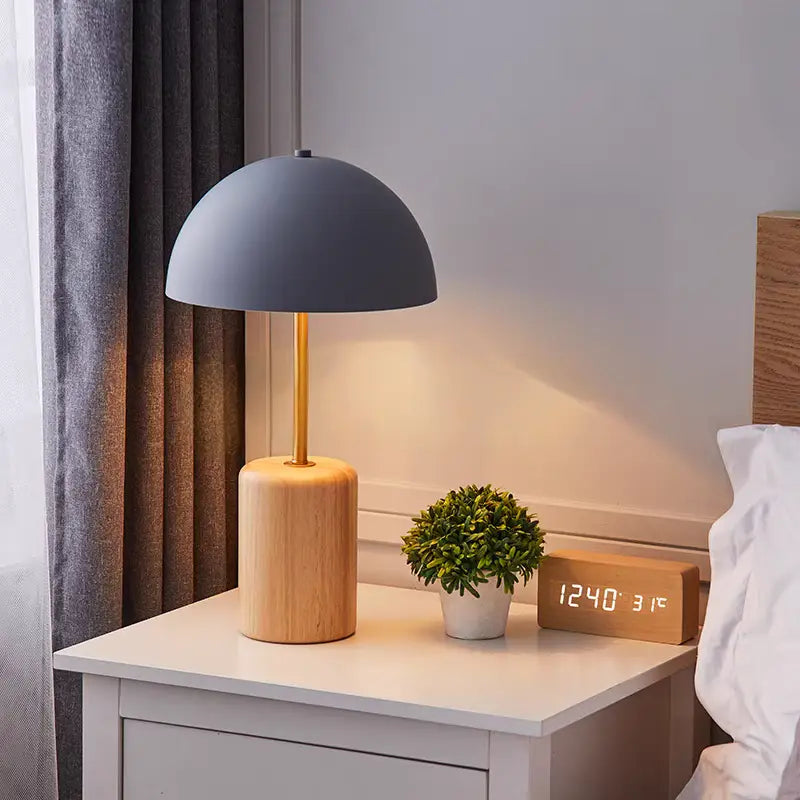 MACLEAN Scandinavian Table Lamp