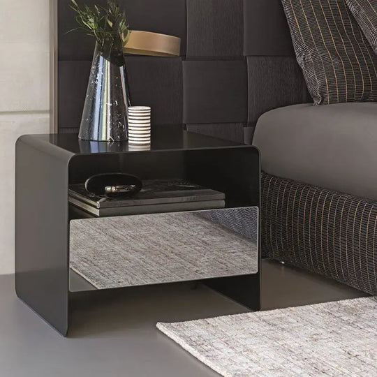 MAY Modern Metal Bedside Table