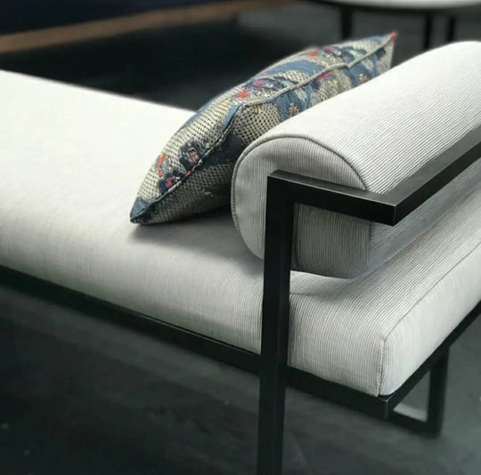 MATHIS Modern Entryway Bench