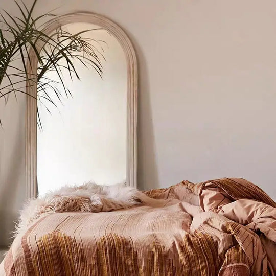 CANOT Vintage Distressed Accent Standing Mirror