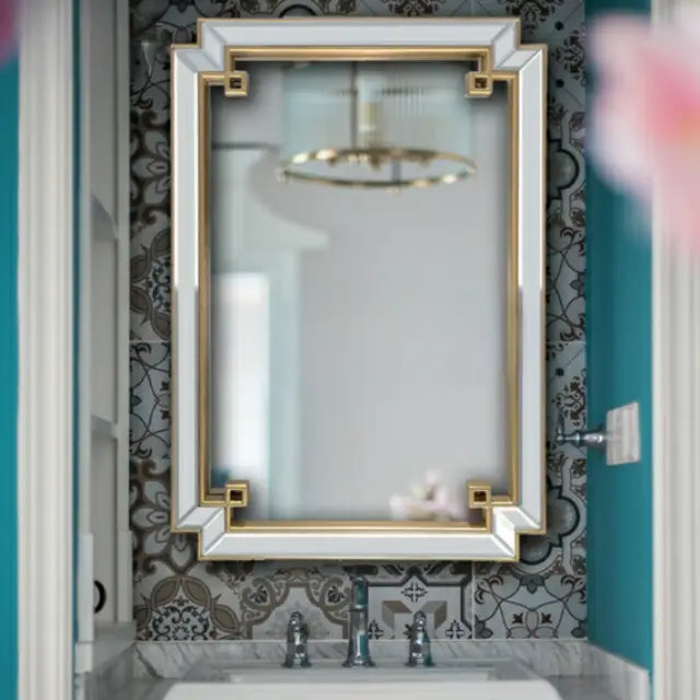 INDIRA Vintage Accent Wall Mirror