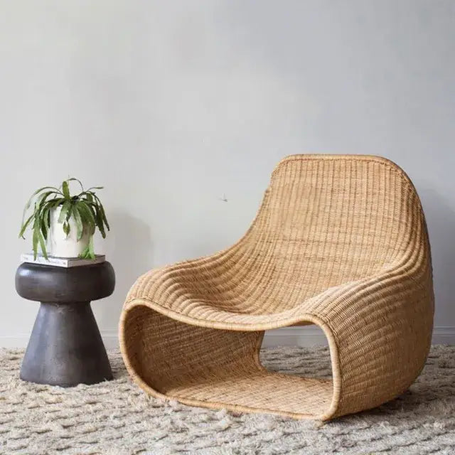 RAFFAELE Modern Outdoor Rattan Lounge Chair
