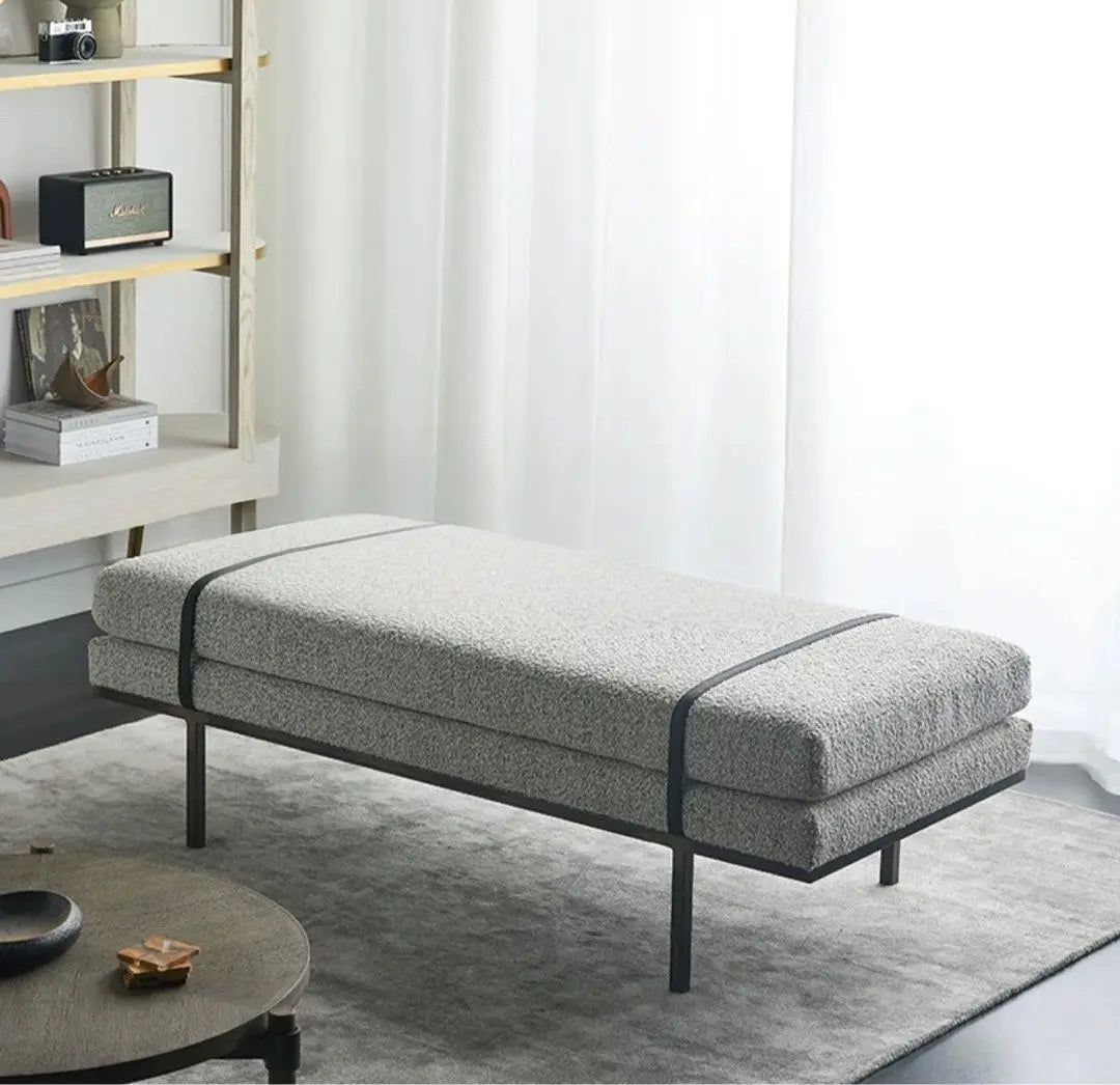 RUAIDHRÍ Modern Fabric Bench