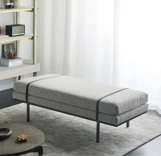 RUAIDHRÍ Modern Fabric Bench