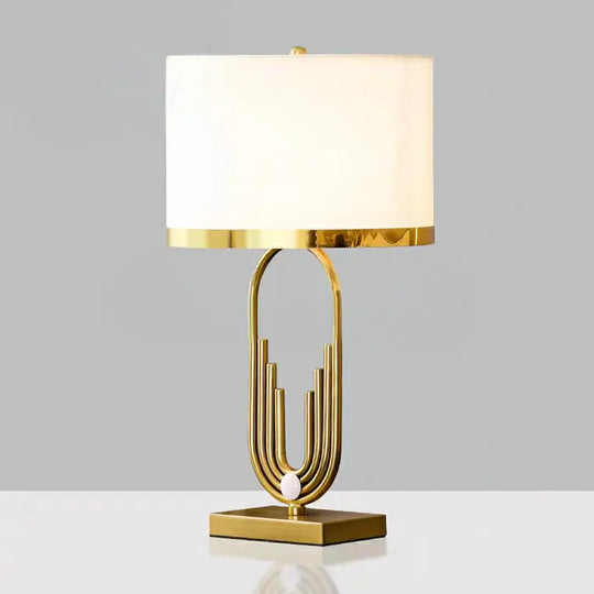 MERIT Luxury Table Lamp