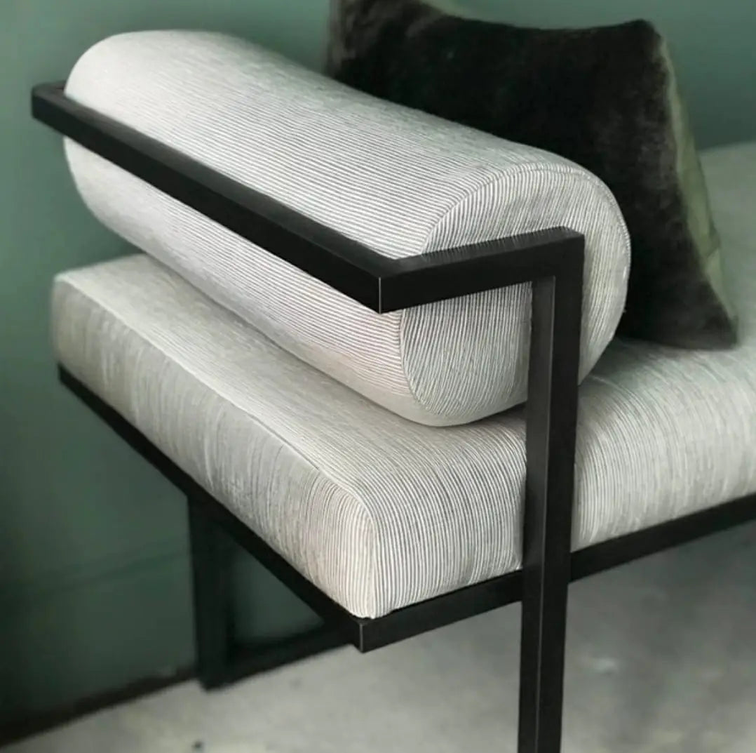 MATHIS Modern Entryway Bench