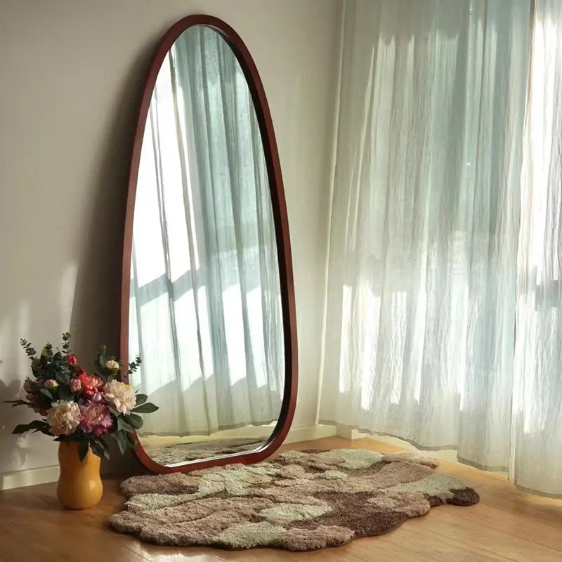 WINDSOR Modern Standing Mirror