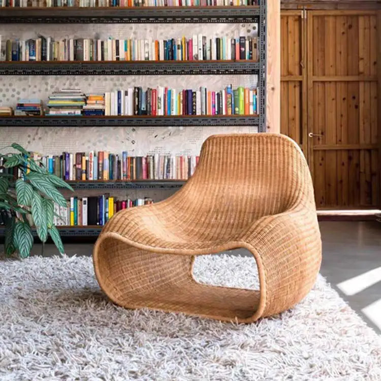 RAFFAELE Modern Outdoor Rattan Lounge Chair