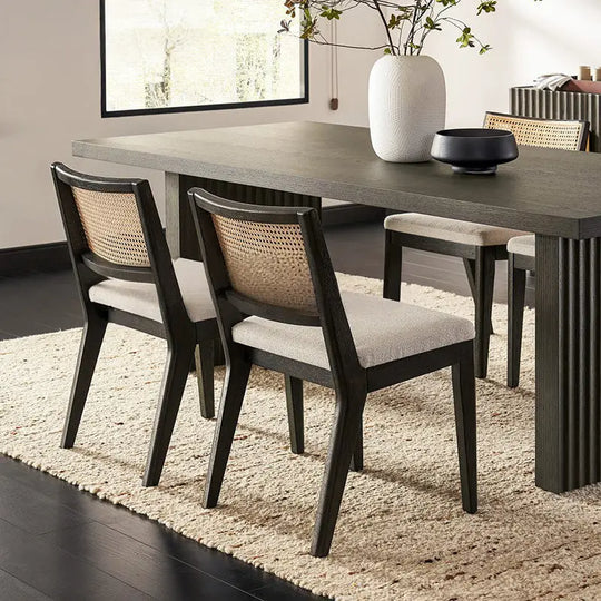 DOEL Modern Dining Table