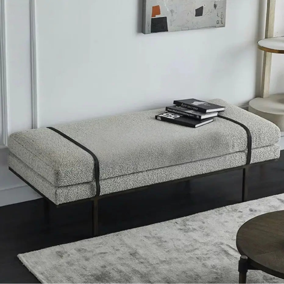 RUAIDHRÍ Modern Fabric Bench