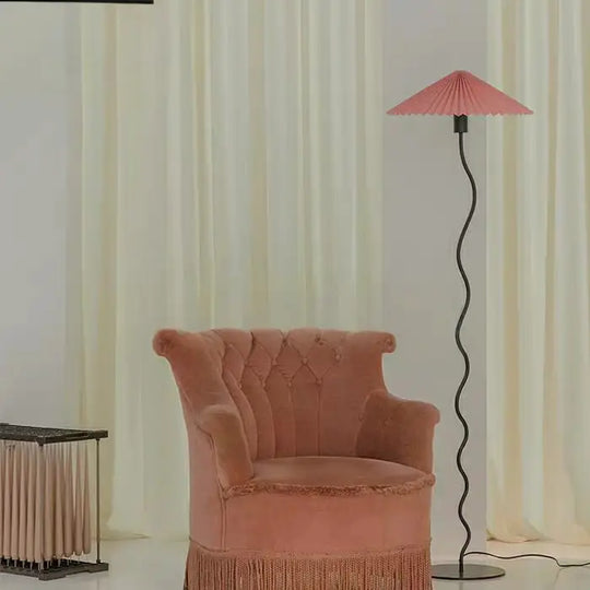 PAULE Oriental Parasol Table Lamp