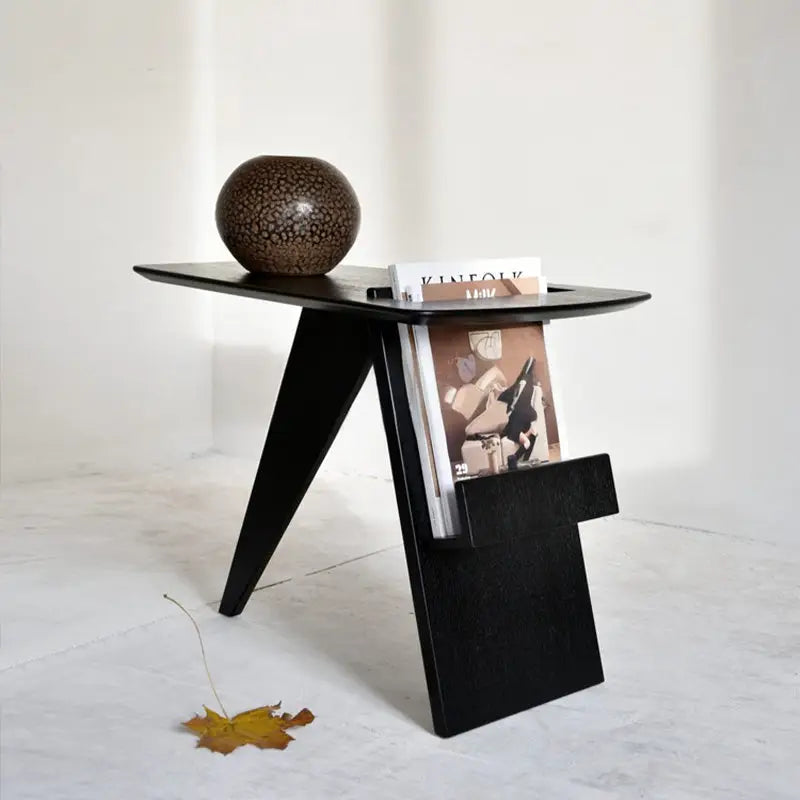 MARTÍN Modern Side Table