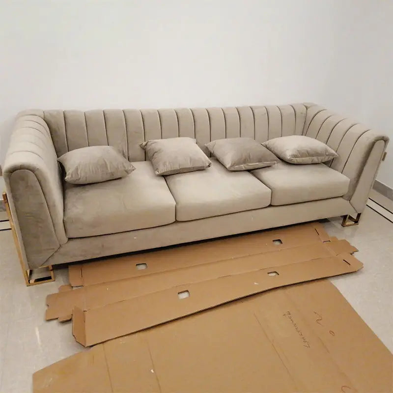 CHAPLIN Victorian Velvet Sofa