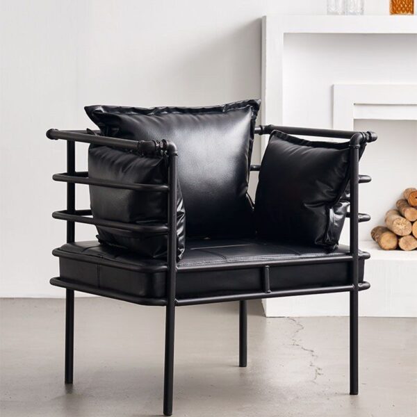 RENÉ Industrial Armchair