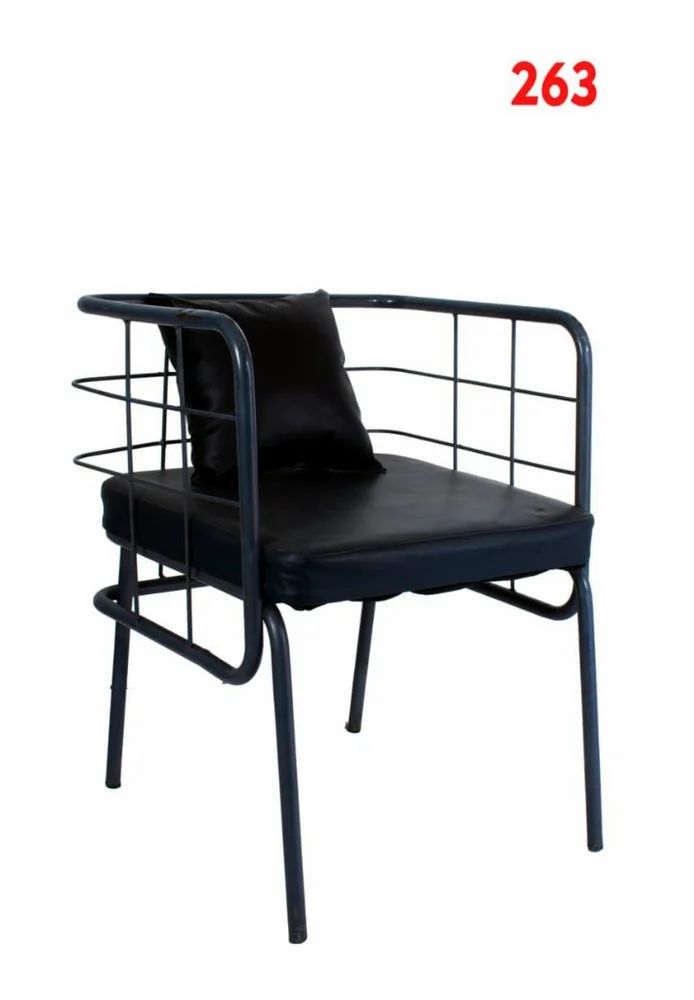 RENÉ Industrial Armchair